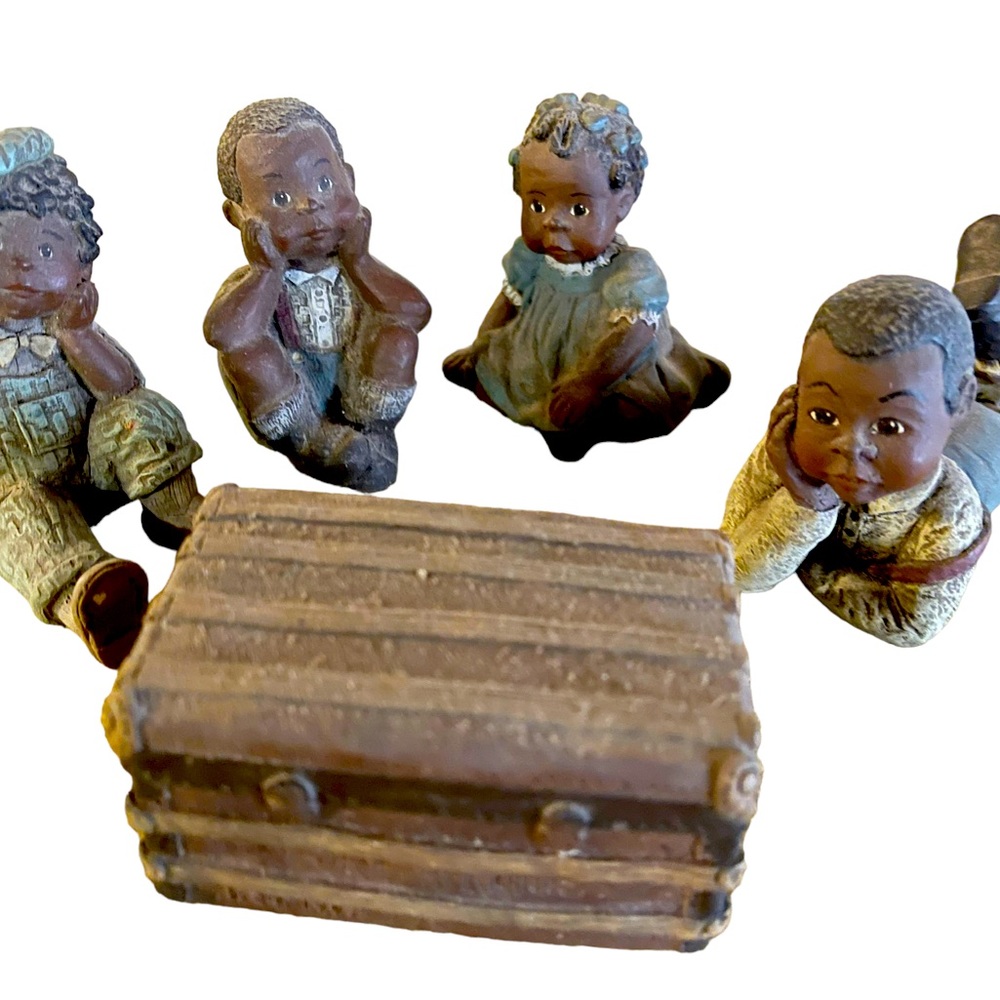 Sarah’s Attic Figurines Granny’s Favorites